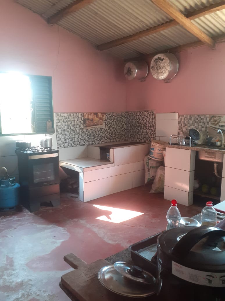 Vende-se sitio na linha 45 