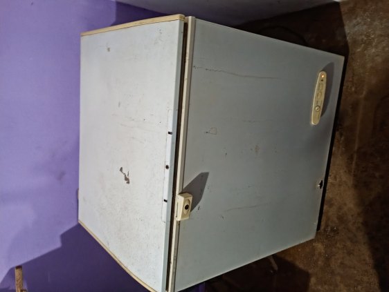 Vende-se Freezer 