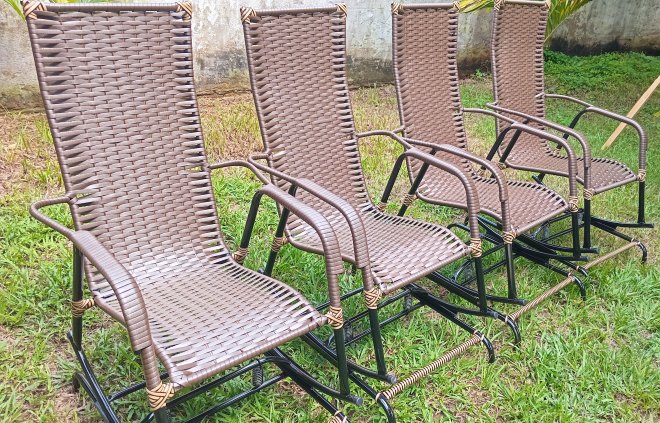 CADEIRAS DE BALANçO COM FABRICAÇÃO PRÓPRIA 