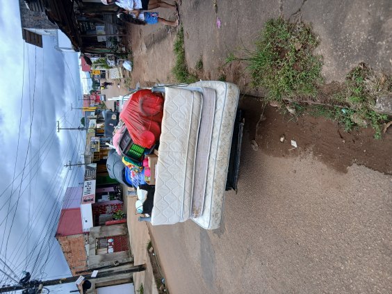 Fretes e transportes 