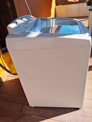 Maquina de lavar roupas