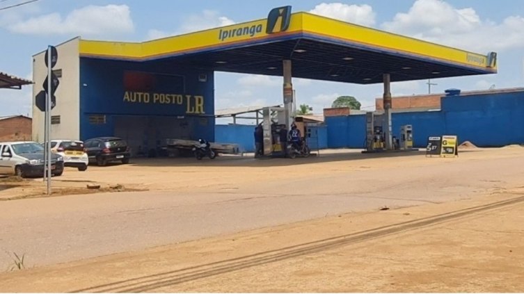 Vende-se este posto de combustível 