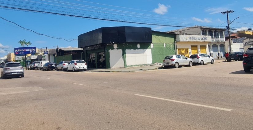 Aluga-se este imóvel Av.Calama com Guanabara prox Hospital SAMAR R$ 8.000