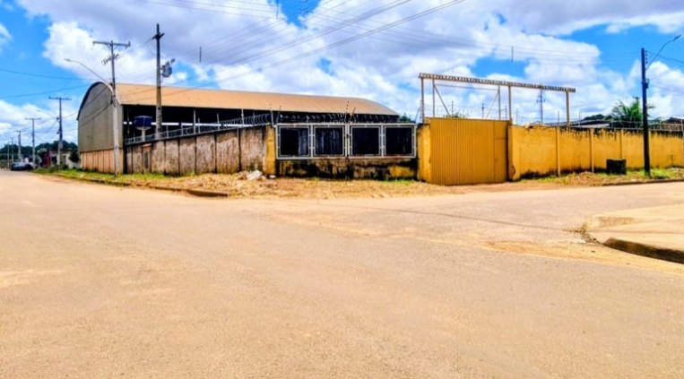 Galpão a venda prox R.pau ferro R$ 1.700.0000