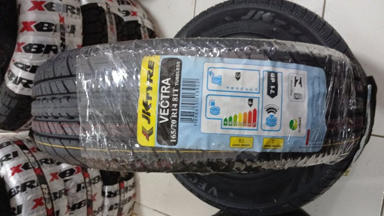 PNEU KWID 14> 165/70 JK.TIRE (NOVO)