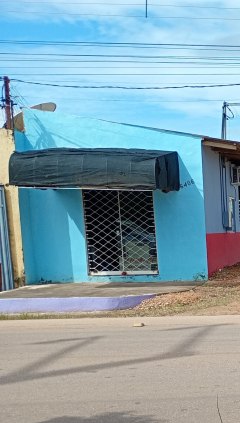 Aluga-se sala comercial