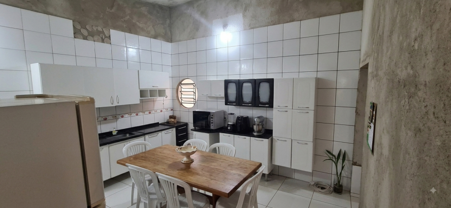 CASA A VENDA NO BAIRRO AGENOR DE CARVALHO  