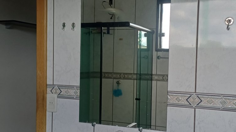 Excelente ponto comercial com Residência na Parte superior. Localizado na Rua Salgado Filho 2436 Sub Esquina com Rua Quintino Bocaiuva. São Cristóvão