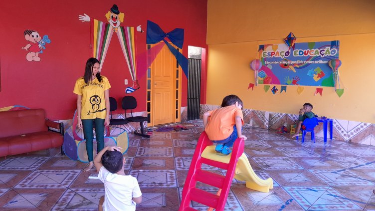 CRECHE E REFORÇO