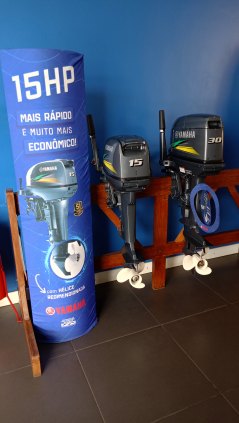 Motor de Popa Yamaha 