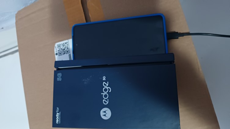 Motorola Edge 30