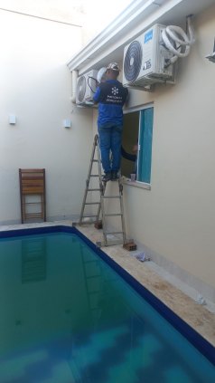 Limpeza e Manutenção de ar condicionado 