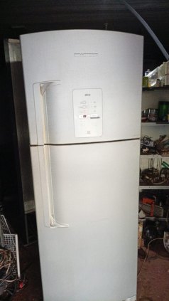 GELADEIRA BRASTEMP FROST FREE 