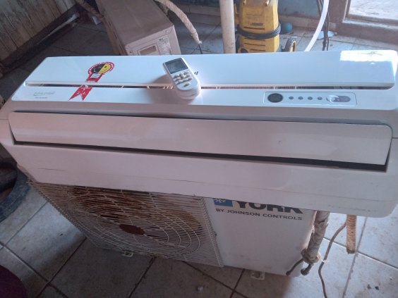 Central de ar 12 mil btus