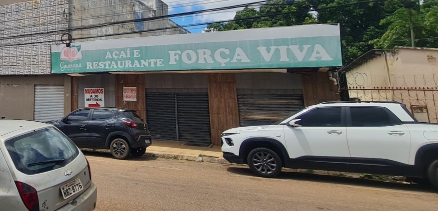 Vende-se este imóvel comercial na Avenida Campos Sales atrás da Loja Marisa R$ 700.000,00