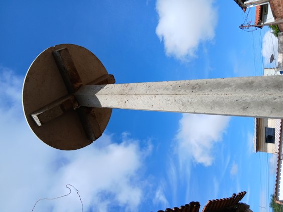 Pilar de caixa serviço e mão  de obra 