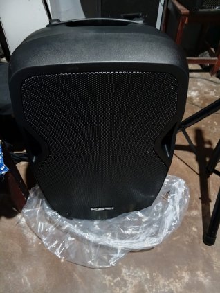 Caixa de som Ativa PRO815, 500ws
