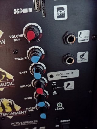 Caixa de som Ativa PRO815, 500ws