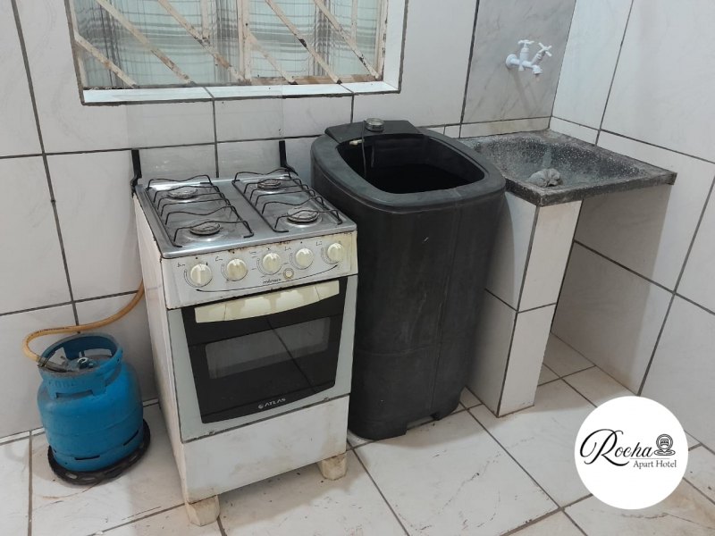 Apartamentos Mobiliados com 1 Quarto 