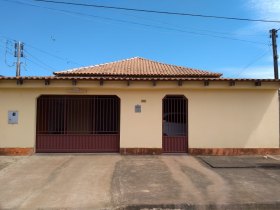 Excelente Casa no Alagoinha