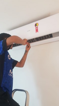 Limpeza e Manutenção de ar condicionado 