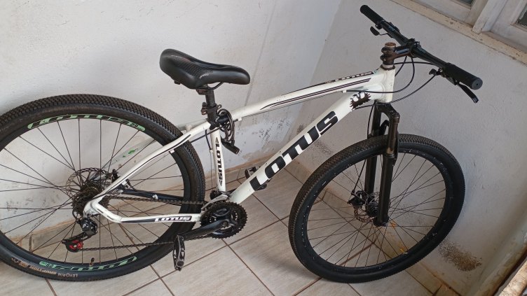 Vende se está bike lotus está em Porto Velho ro. 