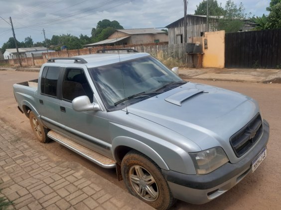 Vende se ESTÁ S10 2006 ESTÁ EM RONDÔNIA 