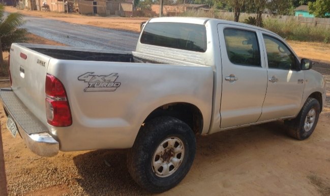 Vende se está hilux 2007 