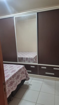 Apartamento mobiliado 
