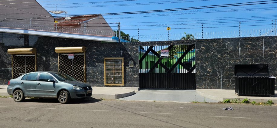 Aluga-se Apartamento no Centro 