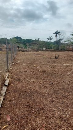 terreno de esquina 20x30 próximo agrovila. do outro lado do rio. quitado. 3 minutos da ponte.