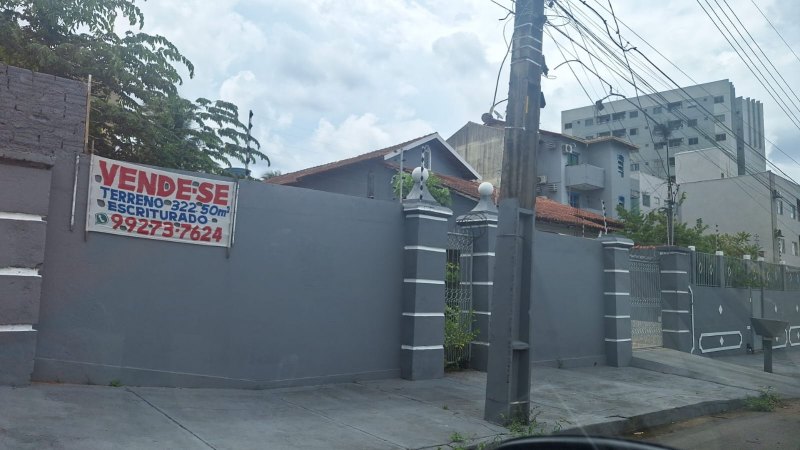 Ótima casa, piscina e Apto. à venda: