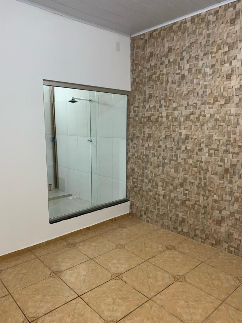 ALUGO APARTAMENTO 
