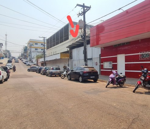 Vende-se este Galpão na Julho de Castilho subesquina com AV sete