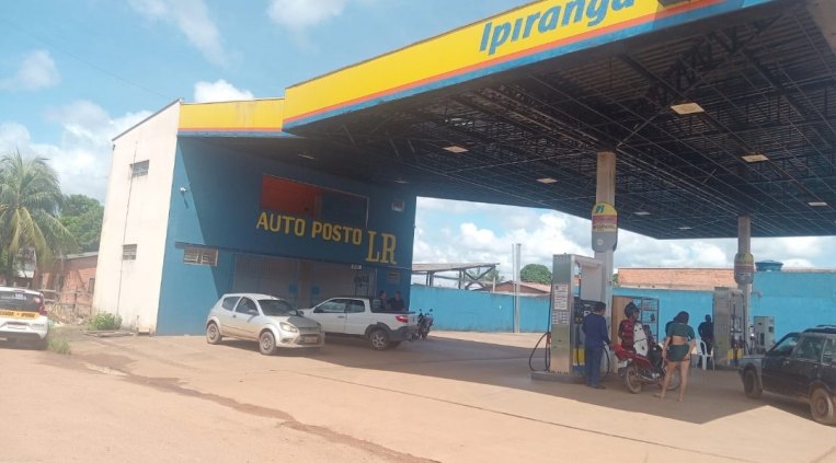 Posto de gasolina a venda 