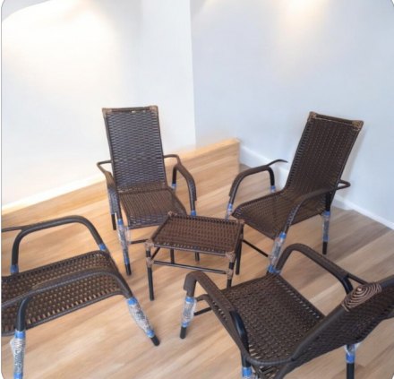 Conjunto de varanda com 05 peças