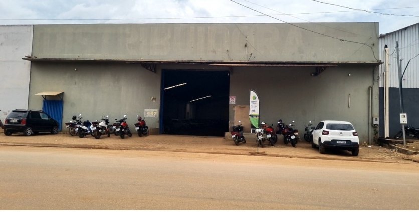 Vende-se este Galpão na Rua Pau ferro/ 1.440m² acesso pra duas ruas obs! Alugado 