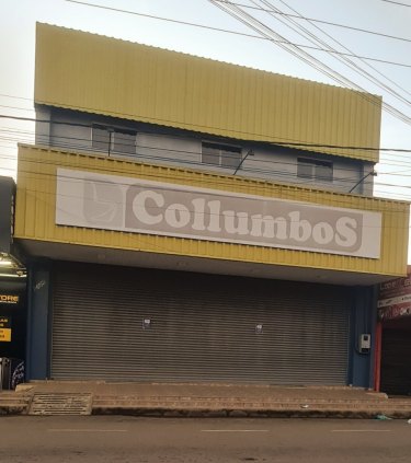 Aluga-se este imóvel na Avenida José Amador dos Reis 