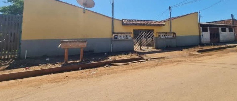 Vende-se está Vila de com 10 apartamento na zona sul R$ 550.000,00 