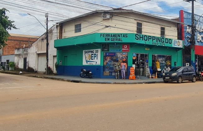 Imóvel comercial a venda na av.mamoré próximo ao META 21 / R$ 900.000,00