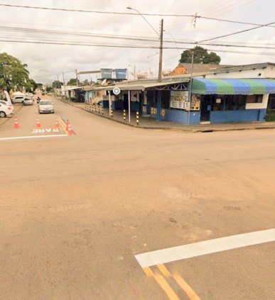 Vende-se este imóvel comercial