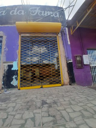 PORTA DE MALHA( para seu comércio ou casa).