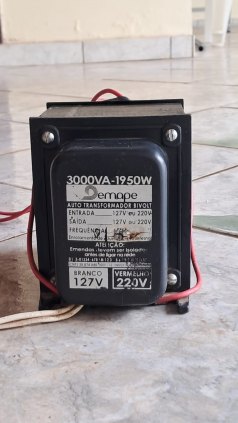 Transformador de corretnte 110 par 220 -    3000VA - 1950W  contato  69 99347 6527