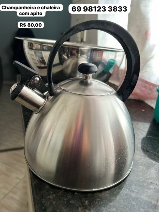 Chaleira Inox 2 Litros com Apito e Champanheira inox 
