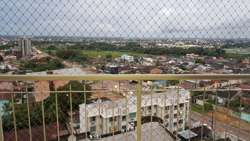 ALUGO apartamento no condomínio Brisas do Madeira