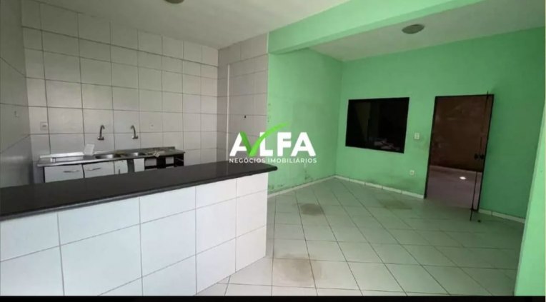  Casa em frente ao laboratório alphaclin