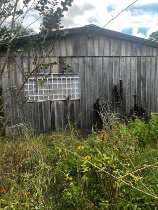 Chácara na Estrada do Rio Preto