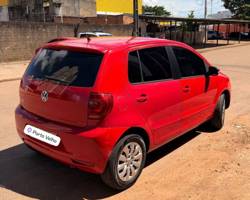 VENDE-SE ! Volkswagen Fox 1.0 MI Total Flex 8V 5P 2014