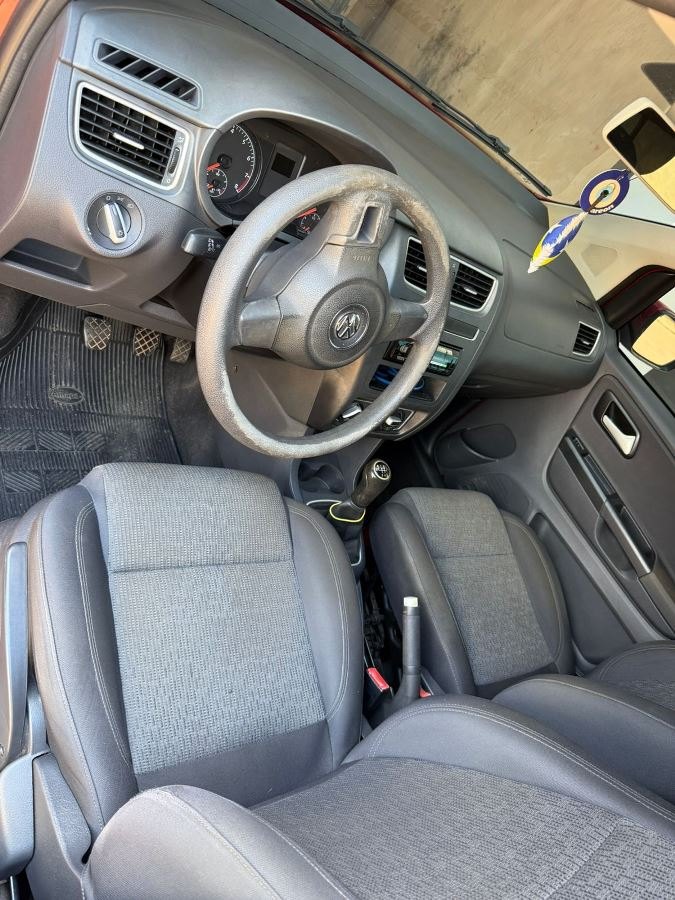 VENDE-SE ! Volkswagen Fox 1.0 MI Total Flex 8V 5P 2014
