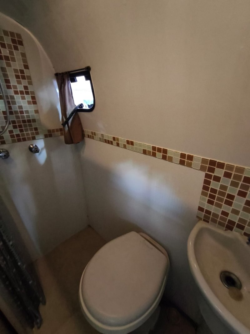 Vende-se Motorhome Completo